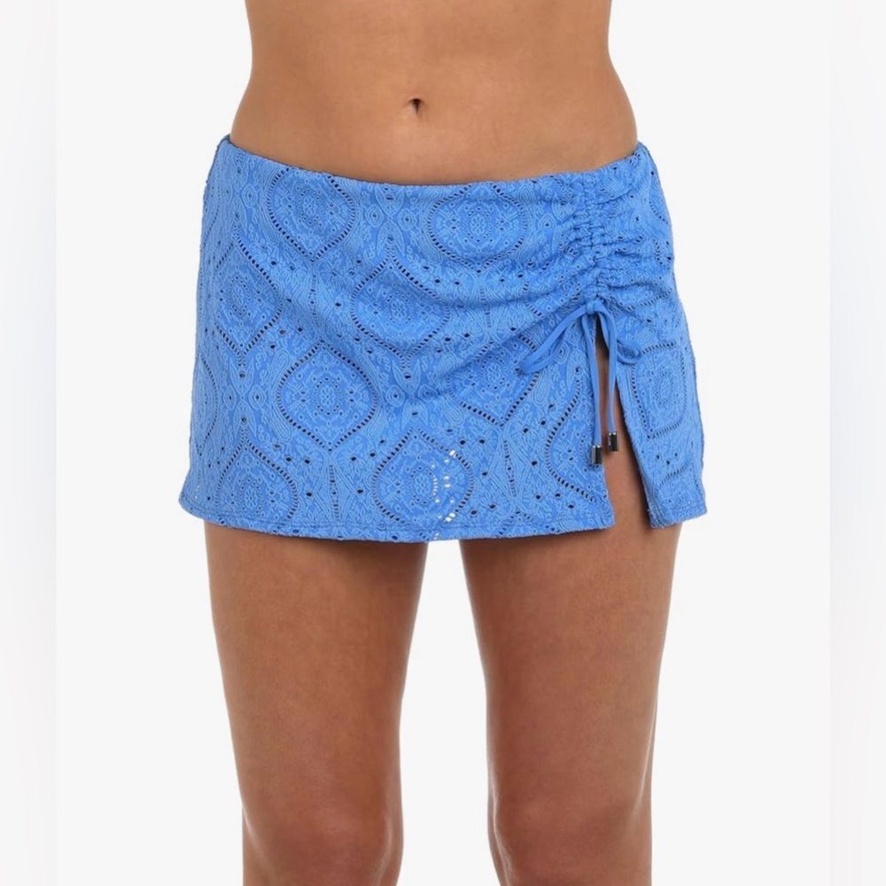 La Blanca Skirted Hipster Bikini Swimsuit Bottom Chambray Mantra Medallion 14